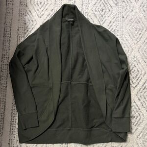 Banana Republic // Dark Green women’s sweater